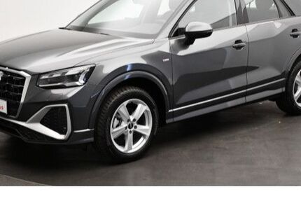Audi Q2 4.420 km 27.490 &euro; Wolfsburg 38440