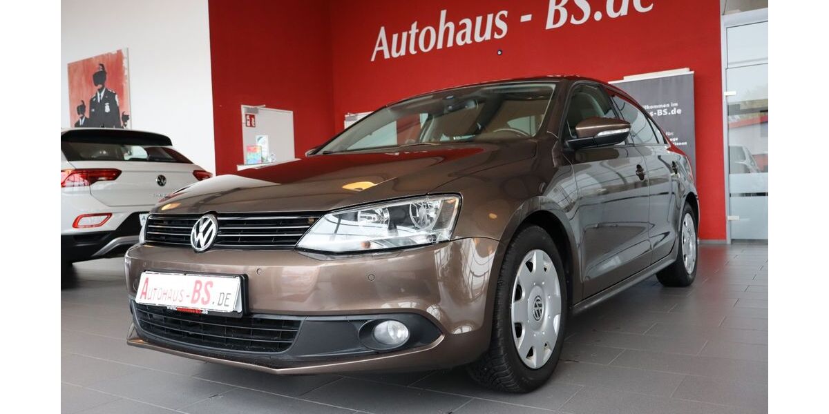 VW Jetta 273.809 km 2.950 &euro; Braunschweig 38116
