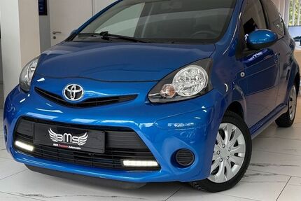 Toyota Aygo (X) 45.042 km 5.475 &euro; Sinzig 53489