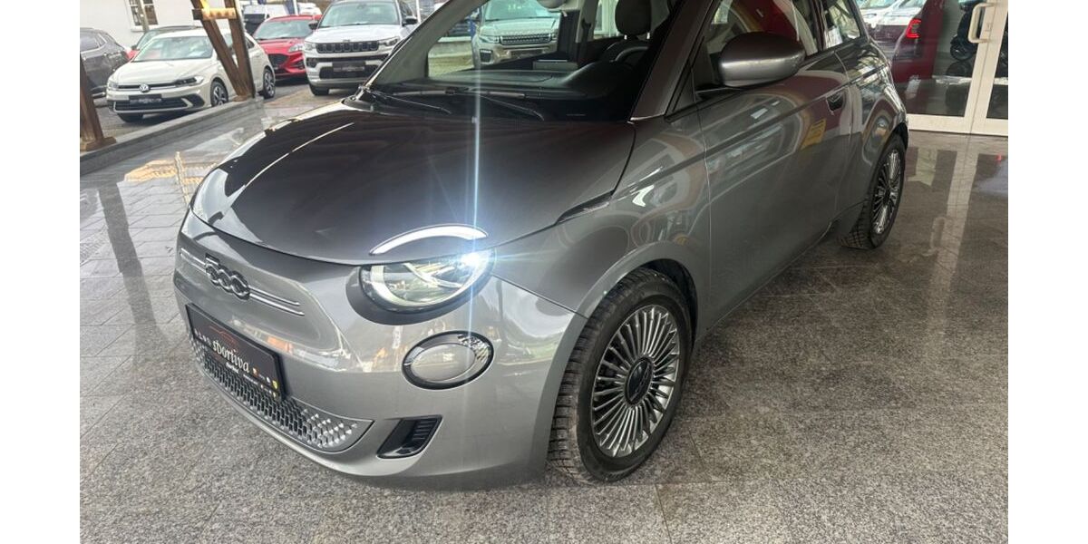 Fiat 500e 24.333 km 12.990 &euro; Rudolstadt 07407