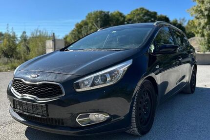 Kia ceed Sportswagon 211.000 km 2.999 € München 81827