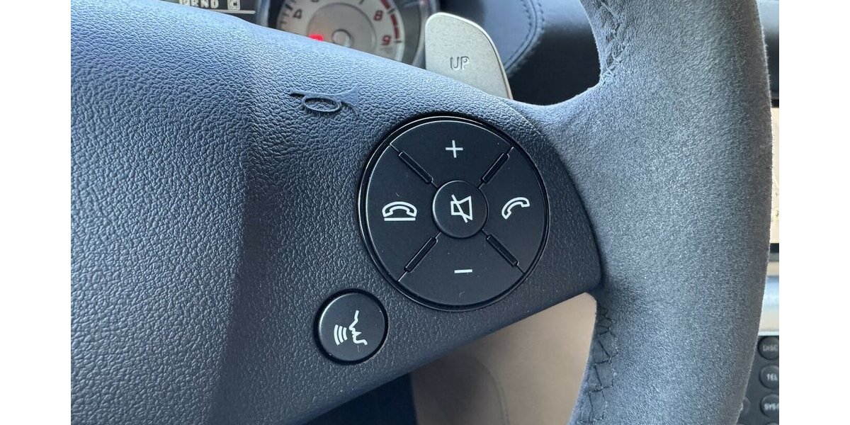 Mercedes-Benz SLS AMG dt Kfz 2. Hd Scheckheft 11 J. Vorbesitz 68.000 km 159.999 &euro; Hamburg 22339