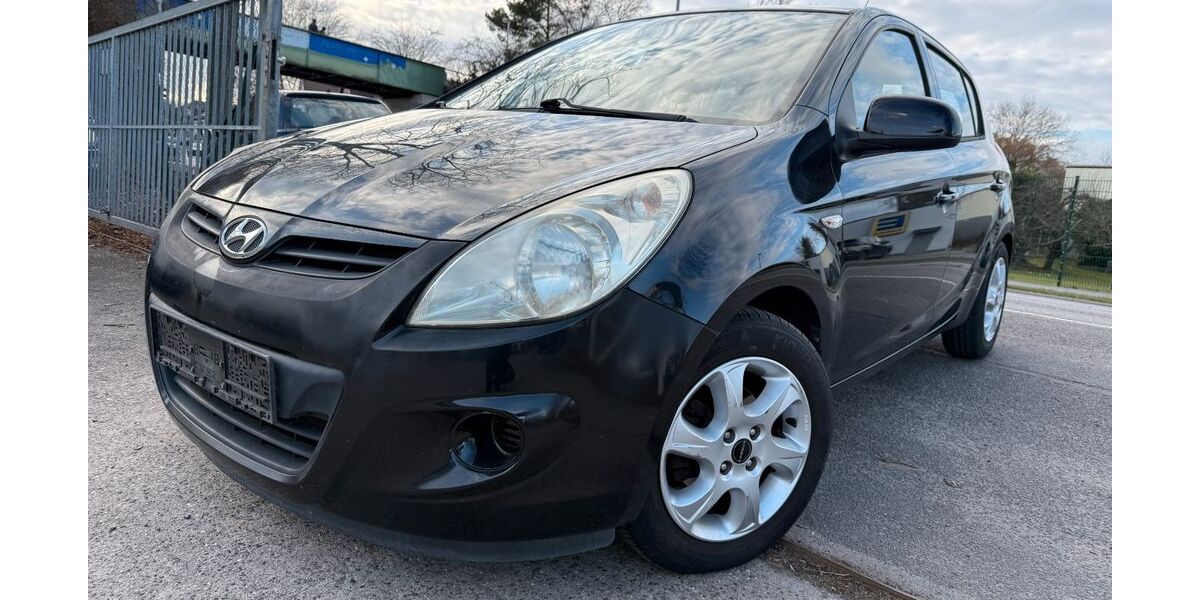 Hyundai i20 146.121 km 3.200 &euro; Roßdorf 64380