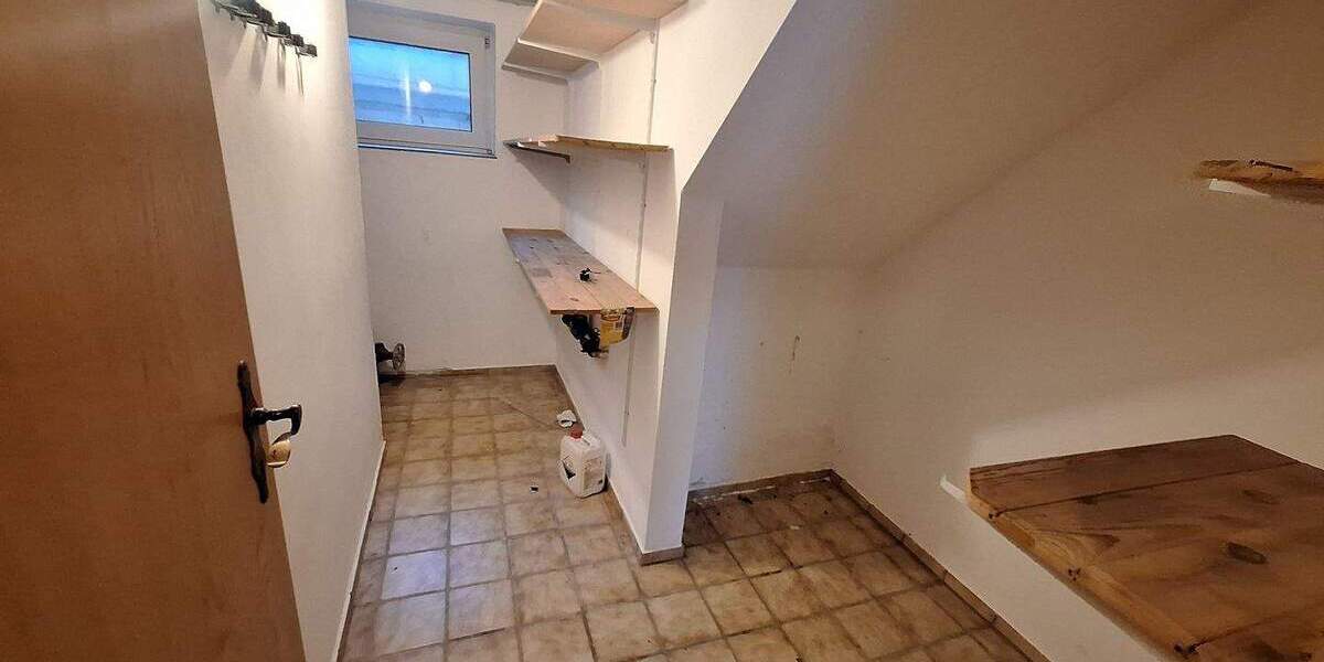 Mehrfamilienhaus, Wohnhaus Wakendorf I - 4 Zimmer, 130 m&sup2;, 1.100&euro; | Angebot:25288920