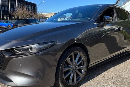 Mazda 3 34.500 km 17.900 &euro; Rellingen 25462