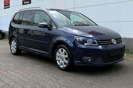 VW Touran 194.700 km 6.499 &euro; Bottrop 46236