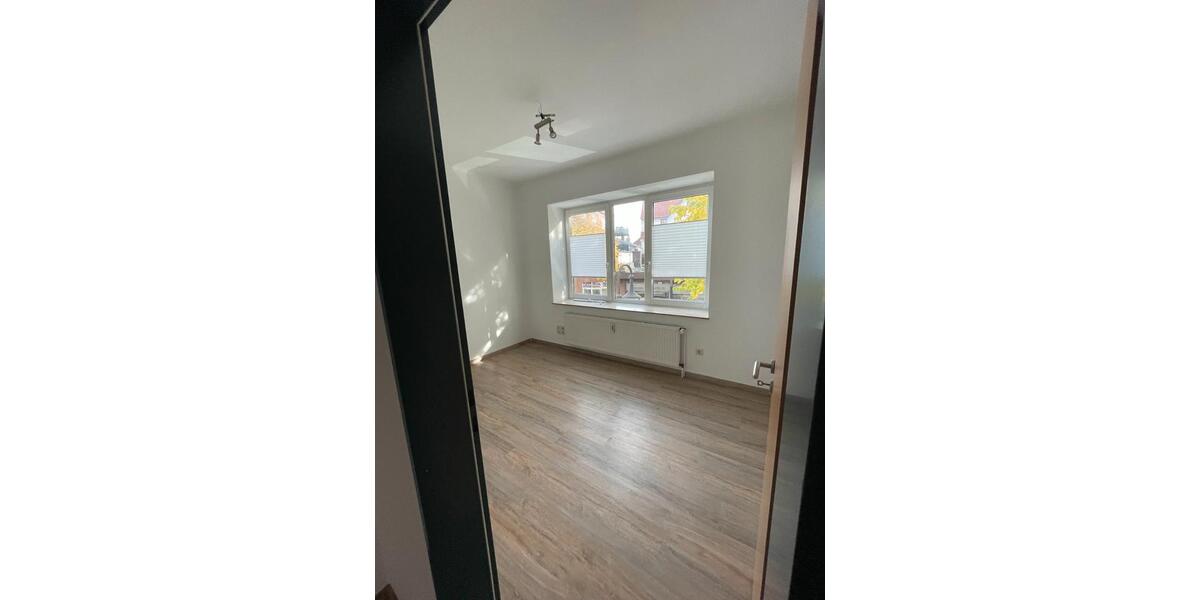 Erdgeschoßwohnung Bünde - 3 Zimmer, 75 m&sup2;, 675&euro; | Angebot:26321261
