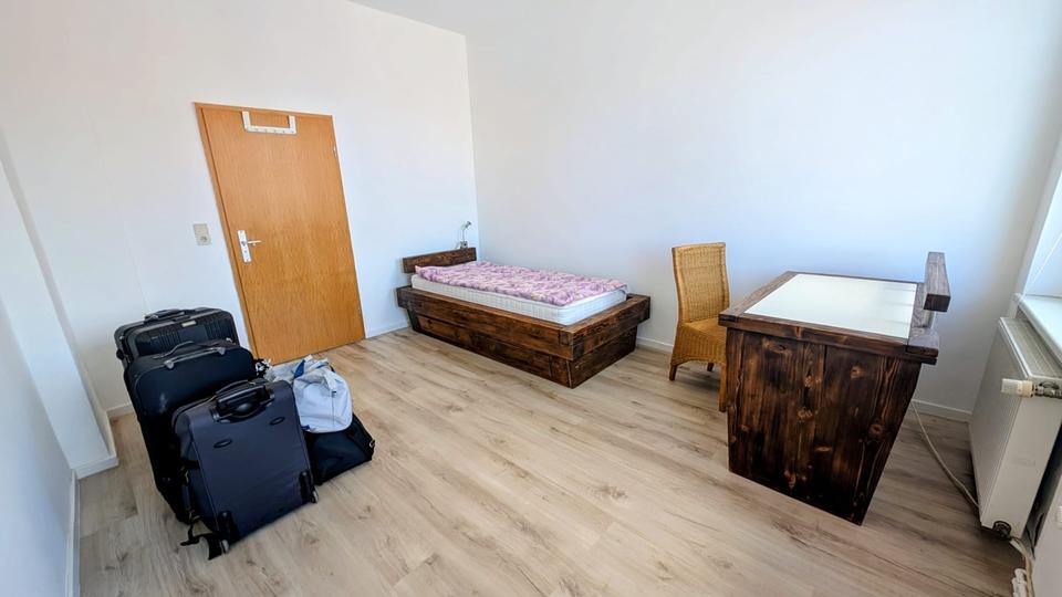 Etagenwohnung Pasewalk - 1 Zimmer, 15 m&sup2;, 325&euro; | Angebot:26447120