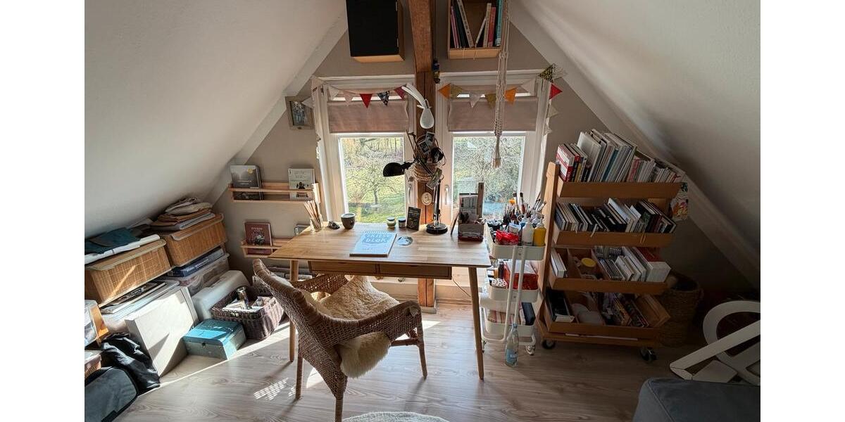 Dachgeschoßwohnung Ganderkesee - 3 Zimmer, 100 m&sup2;, 920&euro; | Angebot:25929340