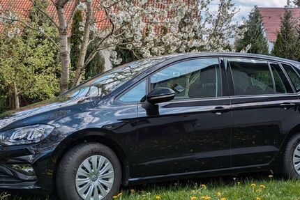 VW Golf Sportsvan 81.000 km 14.999 &euro; Dürrlauingen 89350