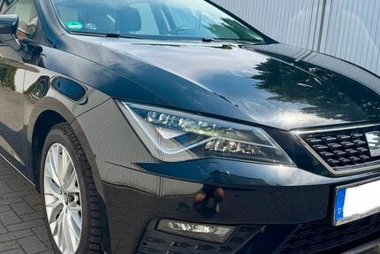 Seat Leon 79.300 km 13.299 &euro; Castrop-Rauxel 44575