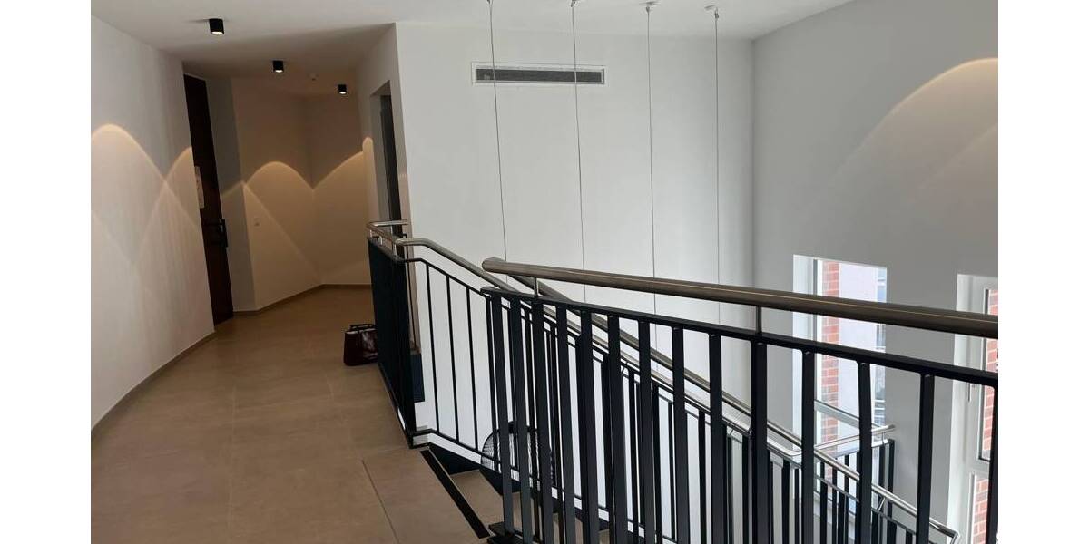 Etagenwohnung Lüneburg Rotes Feld - 4 Zimmer, 108 m&sup2;, 1.950&euro; | Angebot:25986358