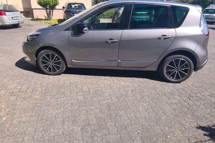 Renault Scenic 87.000 km 7.500 € Aschaffenburg 63741
