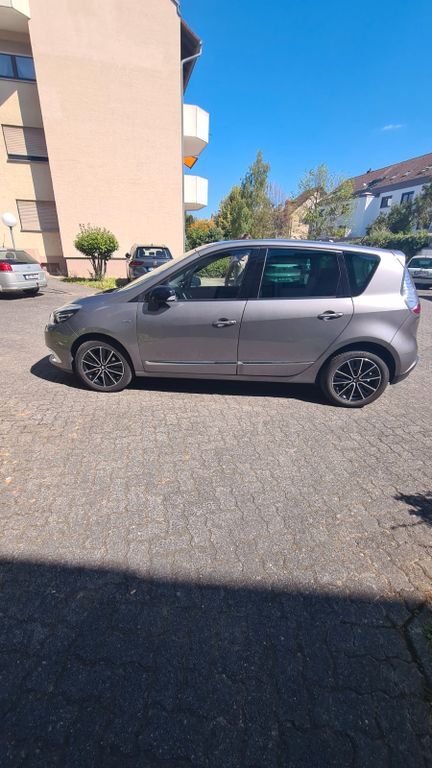 Renault Scenic 87.000 km 7.500 € Aschaffenburg 63741