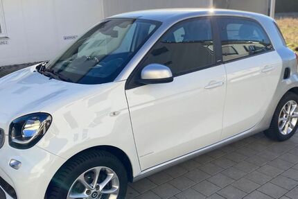 Smart ForFour 71.795 km 8.100 &euro; Tegernheim 93105