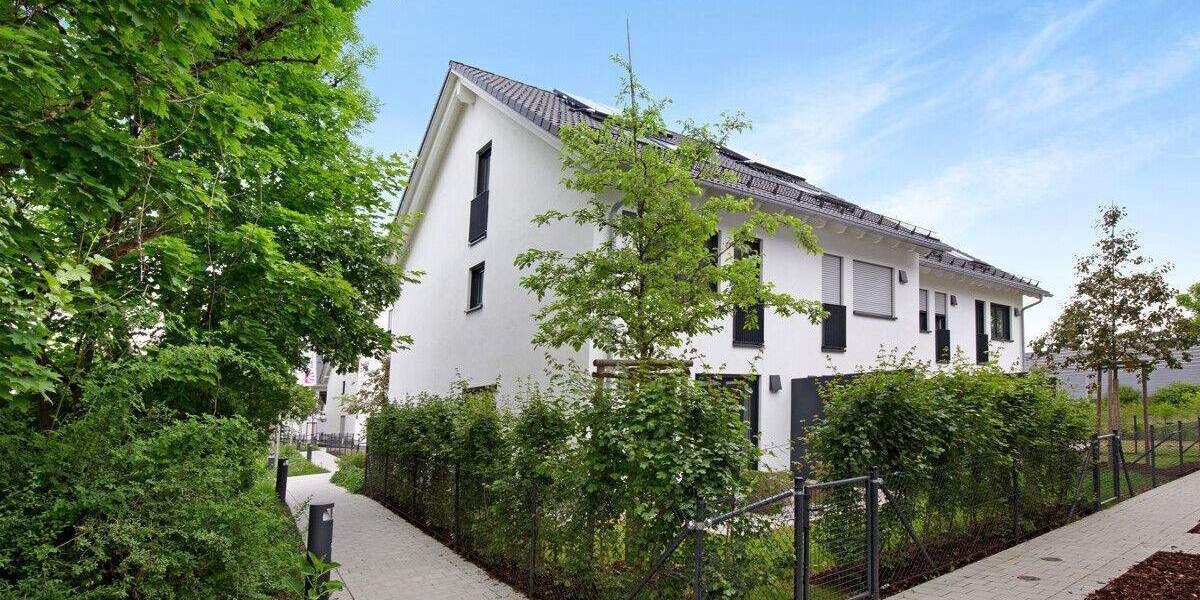 Bezugsfertiges 4-Zimmer-Haus mit Süd-Terrasse und eigenem Garten 4 zimmer