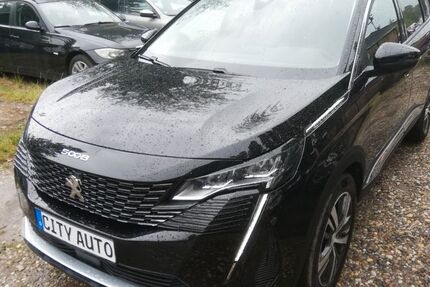 Peugeot 5008 2.350 km 27.670 &euro; Berlin - Französische Buchholz 13127