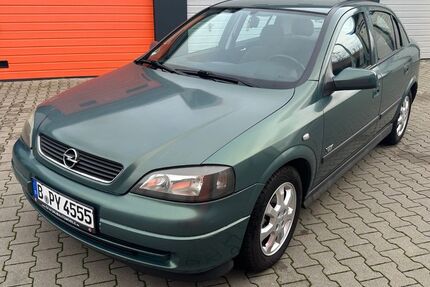 Opel Astra 39.800 km 4.000 &euro; Berlin 13055