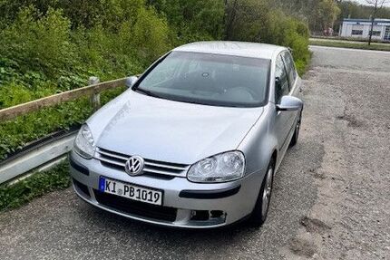 VW Golf 254.569 km 1.400 &euro; Kiel 24103