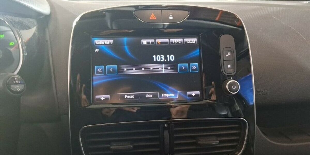 Renault Clio Cargo Klimatr Navi 2 Sitze ZR+WaPuNeu E6 N1 82.600 km 8.250 &euro; Erftstadt 50374