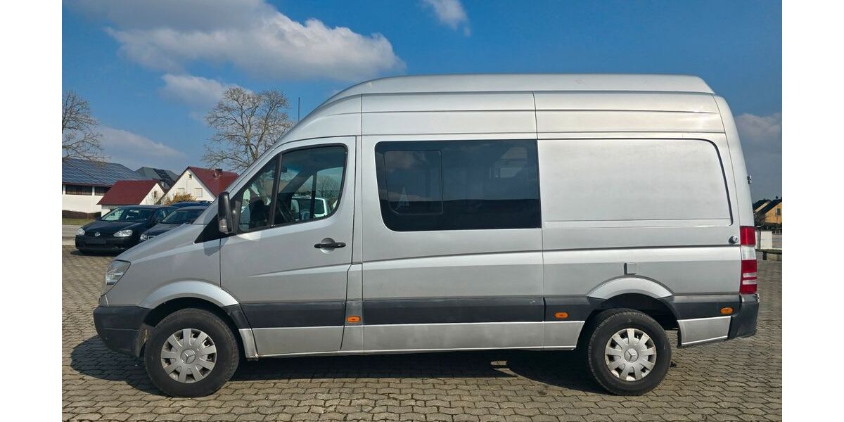 Mercedes-Benz Sprinter 450.000 km 10.900 &euro; München, Pasing-Obermenzing 81247