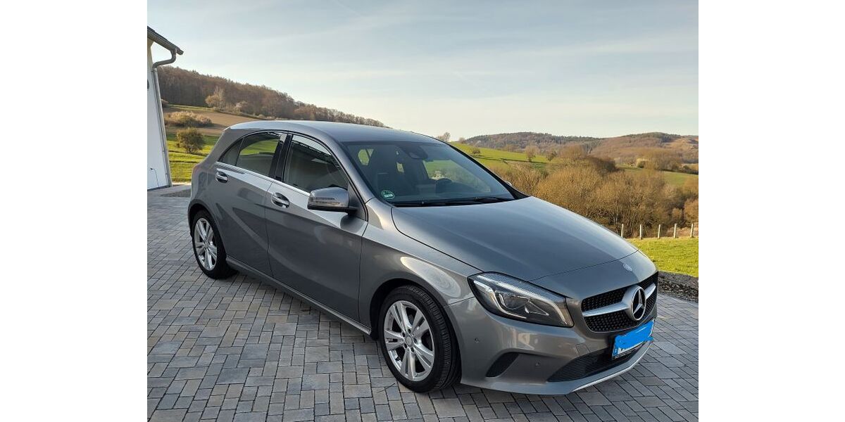 Mercedes-Benz A 200 220.000 km 10.200 &euro; Knüllwald 34593