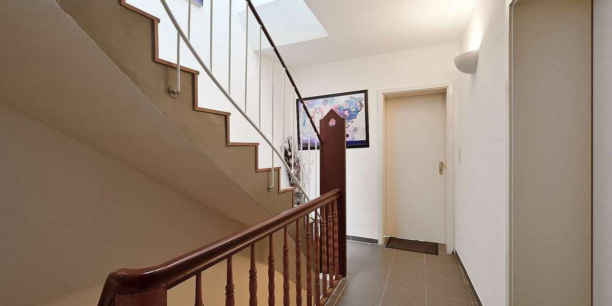 Etagenwohnung Hagen Hagen-Mitte - 3 Zimmer, 100 m&sup2;, 179.000&euro; | Angebot:27064094