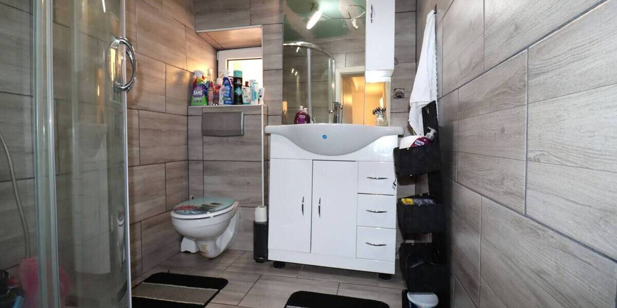 Doppelhaushälfte Wassertrüdingen - 5 Zimmer, 140 m&sup2;, 269.000&euro; | Angebot:25678984