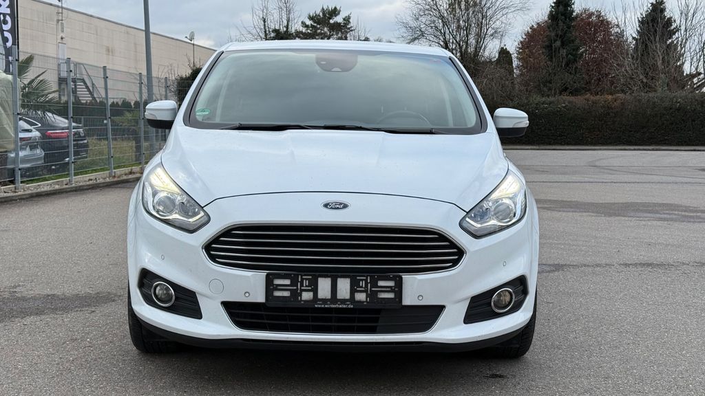 Ford S-Max 230.456 km 9.490 &euro; Meckenbeuren 88074