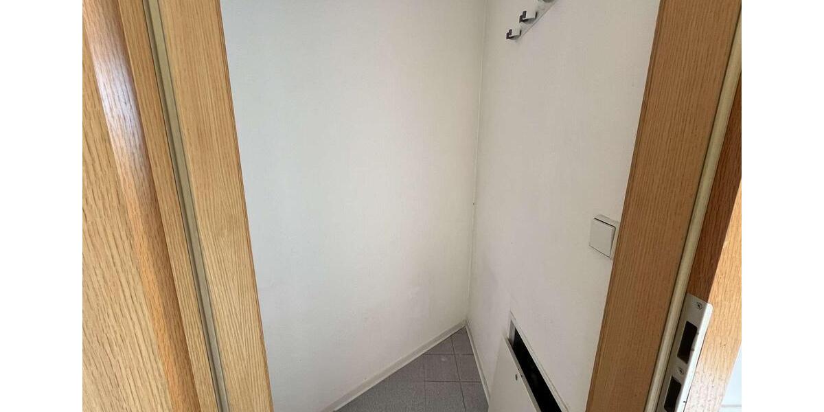 Etagenwohnung Halberstadt - 3 Zimmer, 86 m&sup2;, 472&euro; | Angebot:25903041