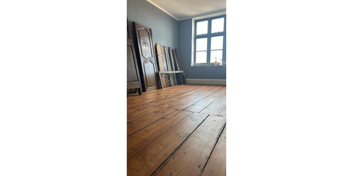 Etagenwohnung Wismar Altstadt - 3 Zimmer, 120 m&sup2;, 1.200&euro; | Angebot:26312370