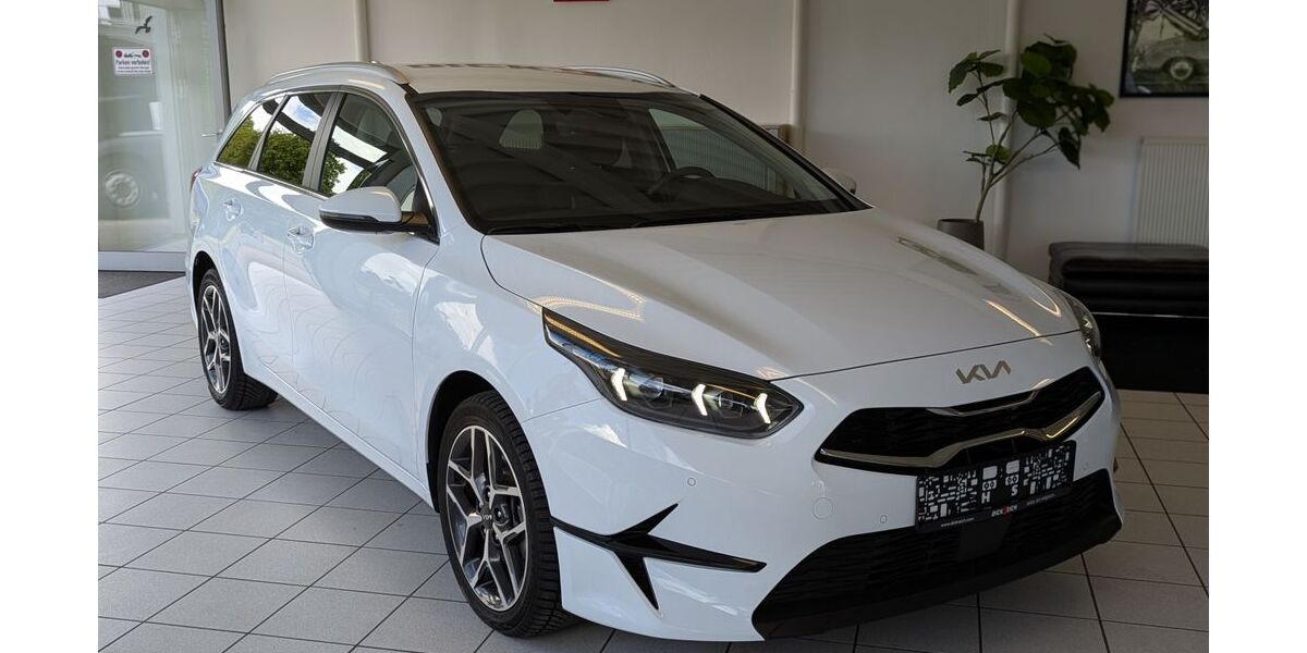 Kia ceed Sportswagon 12.225 km 23.980 &euro; Homberg (Efze) 34576