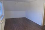 Dachgeschoßwohnung Aschersleben - 3 Zimmer, 70 m&sup2;, 40.000&euro; | Angebot:26516777