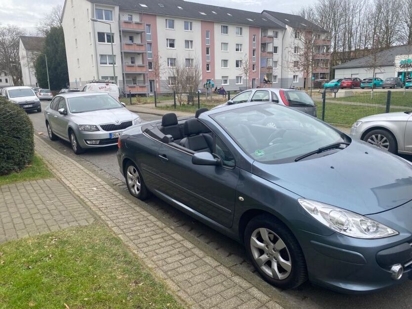 307