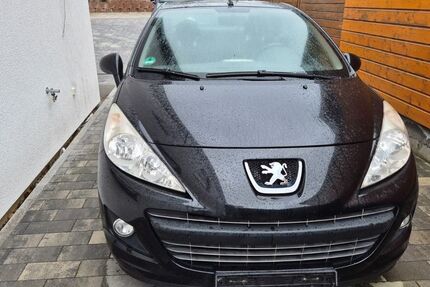 Peugeot 207 114.270 km 1.500 &euro; Langgöns 35428