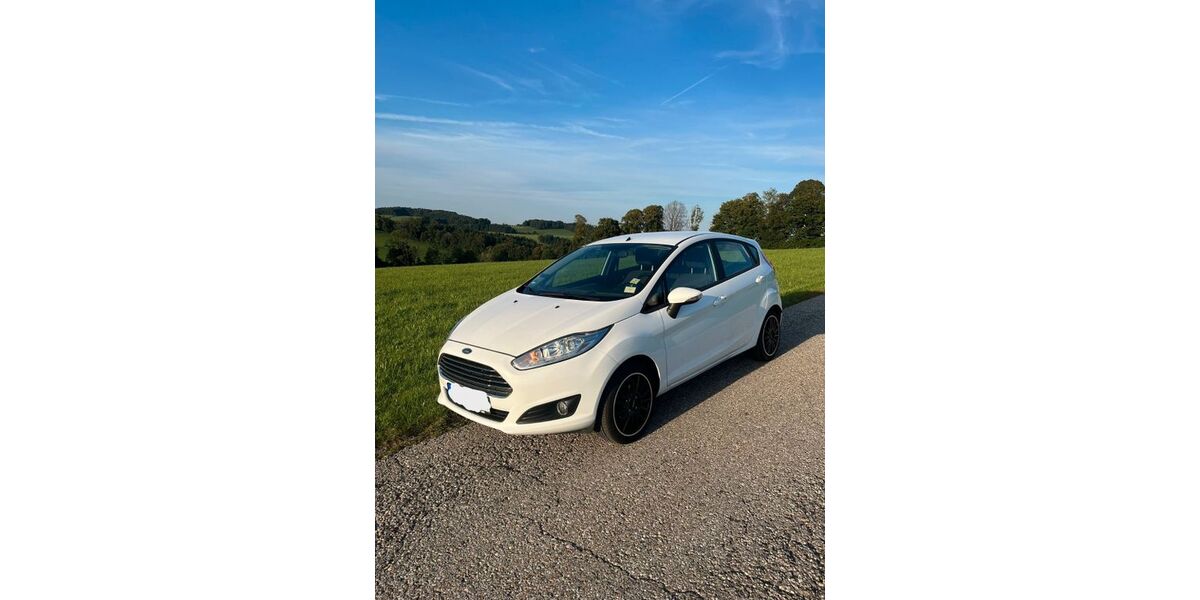 Ford Fiesta 96.000 km 6.000 € Miesbach 83714
