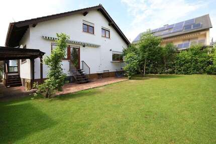 Haus Weiterstadt - 6 Zimmer, 214 m&sup2;, 545.000&euro; | Angebot:26835989