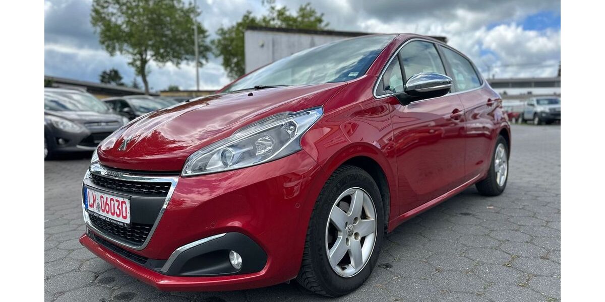 Peugeot 208 134.000 km 5.999 &euro; Elz 65604