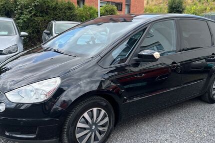Ford S-Max 145.000 km 5.500 &euro; Bad Neuenahr 53474