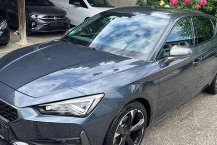 Cupra Leon 36.267 km 25.850 &euro; Erding 85435