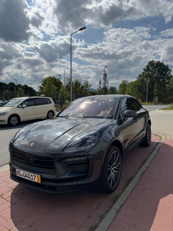 Porsche Macan 7.470 km 74.500 € Bad Homburg 61348