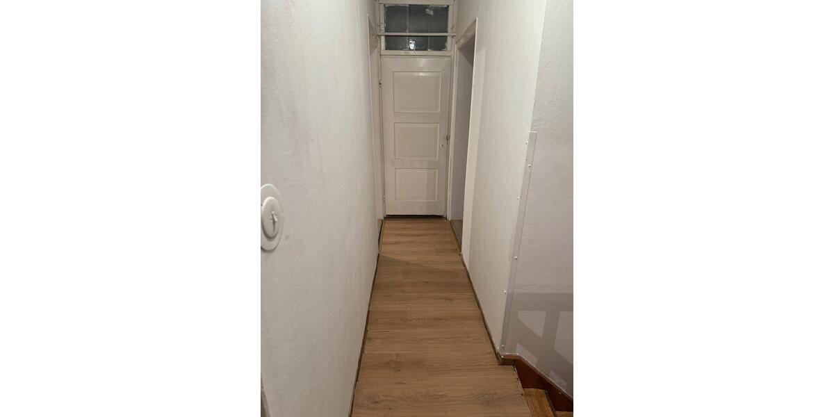 Einfamilienhaus Euerdorf - 6 Zimmer, 200 m&sup2;, 1.250&euro; | Angebot:24840767