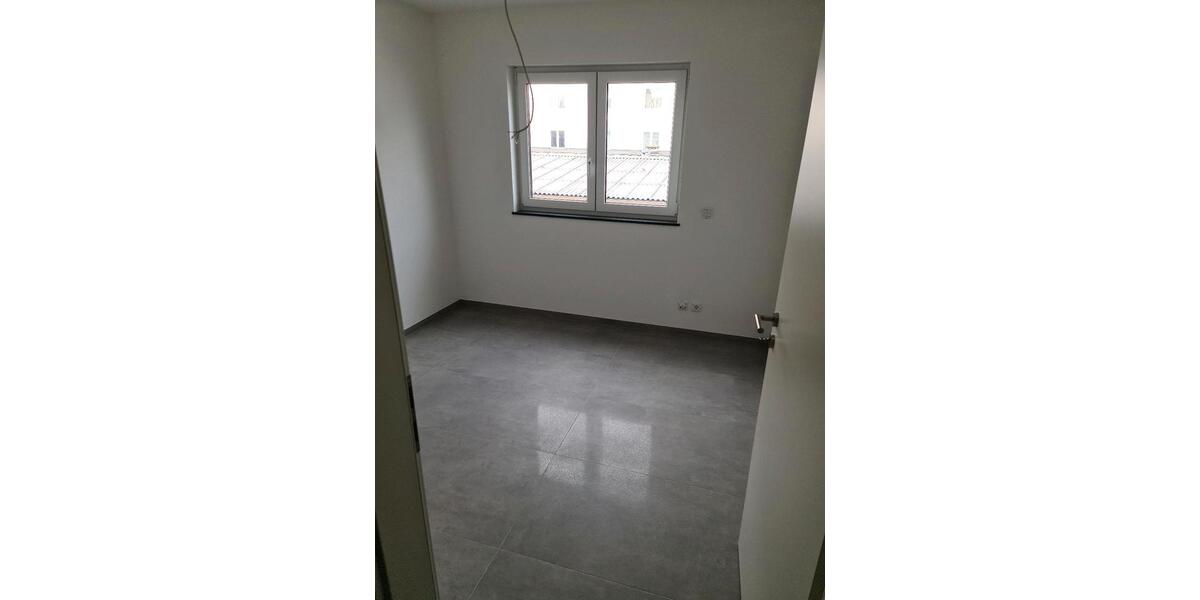 Gewerbeobjekt Mörfelden-Walldorf Walldorf - 1.600&euro; | Angebot:23001158