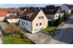 Mehrfamilienhaus, Wohnhaus Crailsheim Roßfeld - 8 Zimmer, 131 m&sup2;, 349.000&euro; | Angebot:26242334