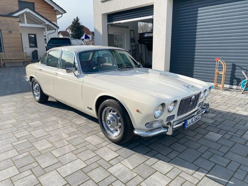 XJ6