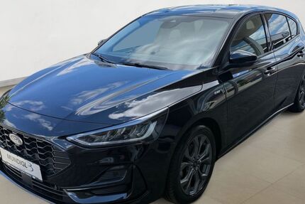 Ford Focus 74.570 km 17.620 &euro; Landshut 84030