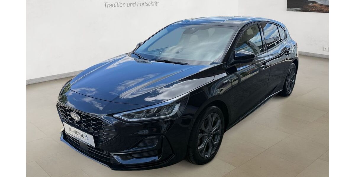 Ford Focus 74.570 km 17.620 &euro; Landshut 84030