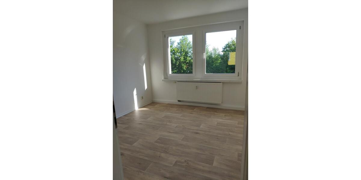 Etagenwohnung Zittau - 3 Zimmer, 59 m&sup2;, 381&euro; | Angebot:25800833
