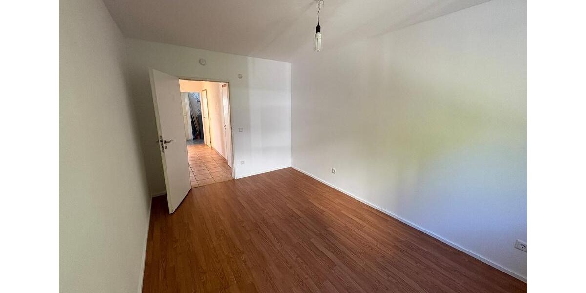 Zu Vermieten: 3 Zimmer Wohnung im Herzen Bensheims von Privat 3 zimmer