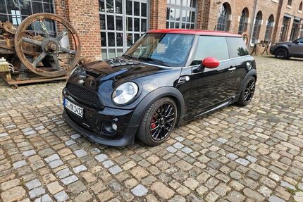 Mini John Cooper Works Coupé